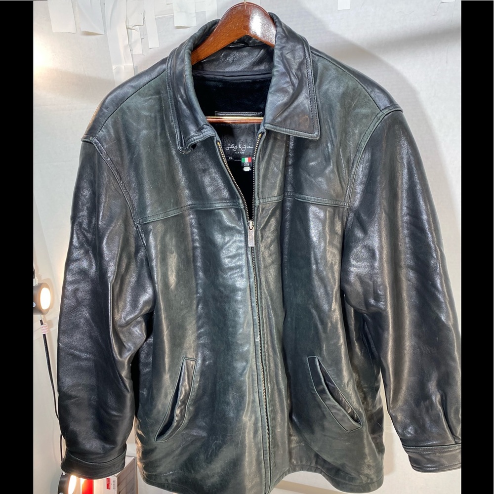 Sally & Johns NY Mens Leather Coat. Size XL